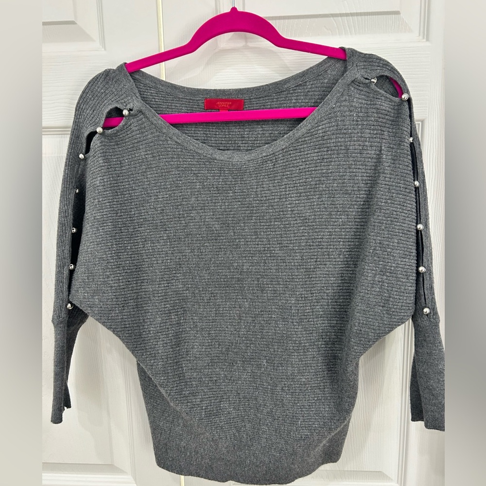 Women’s sweater